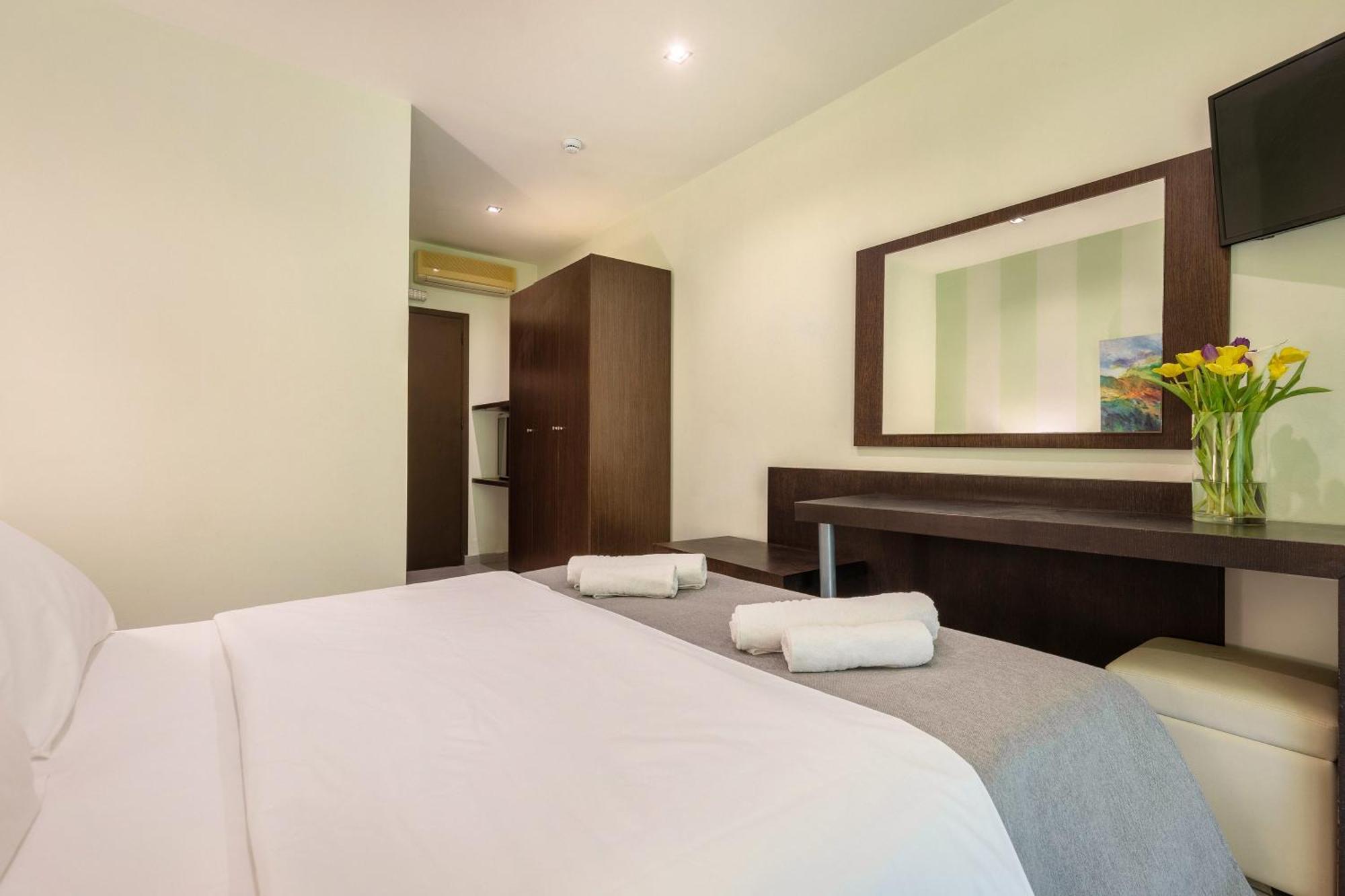 Agrilia Hotel Adults Only Laganas Exteriör bild